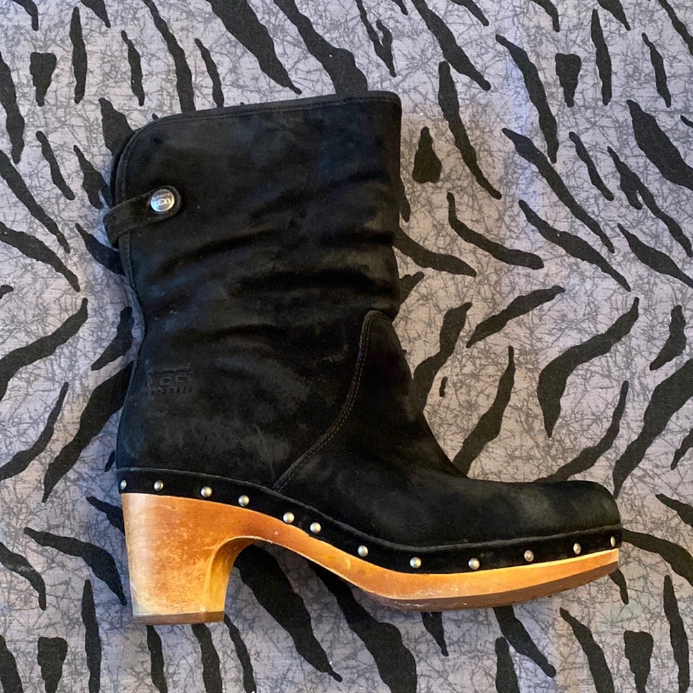 Ugg Lynnea 1955 boot in black suede